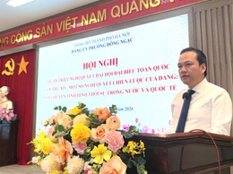Đảng ủy phường Đông Ngạc tổ chức Hội nghị quán triệt Nghị quyết Đại hội đại biểu toàn quốc lần thứ XIV, một số Nghị quyết chiến lược của Đảng và thông tin tình hình thời sự trong nước, quốc tế