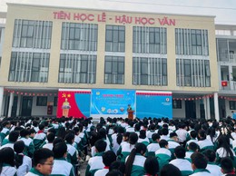 Tuyên truyền phổ biến kiến thức pháp luật về trật tự an toàn giao thông trong các cơ sở giáo dục trên địa bàn xã Phú Xuyên