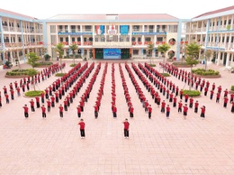 “Sân chơi đồng diễn sân trường” tại Trường Tiểu học Ninh Sở