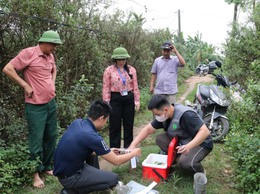 Xã Quảng Bị kiểm tra công tác chấp hành pháp luật tại 8 cơ sở chăn nuôi trên địa bàn thôn Lam Điền và Lương Xá