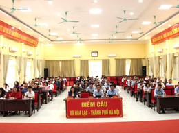 Hơn 200 đại biểu xã Hòa Lạc dự hội nghị trực tuyến quán triệt Nghị quyết số 02 của Bộ Chính trị