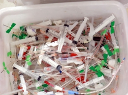 Giảm thiểu chất thải nhựa trong các cơ sở y tế