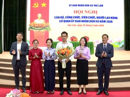 UBND XÃ THƯ LÂM TỔ CHỨC HỘI NGHỊ CÁN BỘ, CÔNG CHỨC, VIÊN CHỨC, NGƯỜI LAO ĐỘNG NĂM 2026