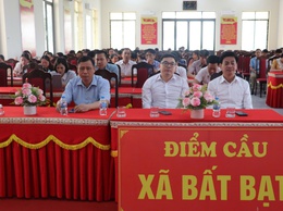 Xã Bất Bạt tham gia hội nghị quán triệt Nghị quyết số 02-NQ/TW về phát triển Thủ đô Hà Nội trong kỷ nguyên mới