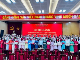 105 học viên hoàn thành lớp bồi dưỡng lý luận chính trị dành cho đảng viên mới khoá I/2026