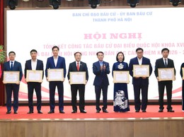 Đảng bộ, chính quyền và nhân dân xã Yên Xuân được Ban thường vụ Thành ủy Hà Nội tặng Bằng khen vì có thành tích xuất sắc trong công tác bầu cử đại biểu Quốc hội khóa XVI và đại biểu HĐND các cấp