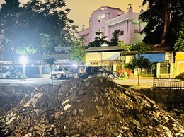 Phường Kim Liên thông tin chính thức về phản ánh “đổ trộm rác thải xây dựng xuống sông Lừ”