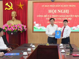 Bát Tràng công bố và triển khai quyết định về công tác cán bộ