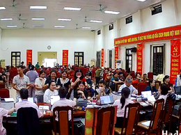 Ngân hàng CSXH Hà Đông nâng mức cho vay hỗ trợ tạo việc làm, duy trì, mở rộng việc làm