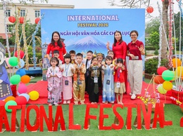 Sôi nổi Ngày hội trải nghiệm văn hóa các châu lục tại Trường Mầm non Minh Tân