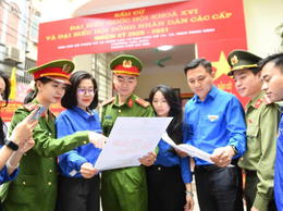 Đoàn thanh niên Công an phường Cầu Giấy tham gia ra mắt mô hình 