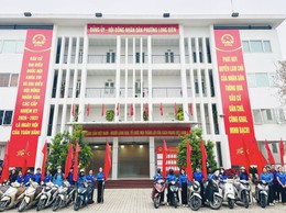 Tuổi trẻ phường Long Biên xung kích: từ hỗ trợ bầu cử đến xây dựng đô thị văn minh