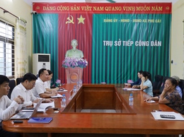 Chủ tịch UBND xã Phú Cát tiếp dân định kỳ tháng 3