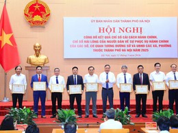 XÃ ỨNG HÒA DẪN ĐẦU NHÓM III CHỈ SỐ CẢI CÁCH HÀNH CHÍNH NĂM 2025, ĐƯỢC UBND THÀNH PHỐ TẶNG BẰNG KHEN.