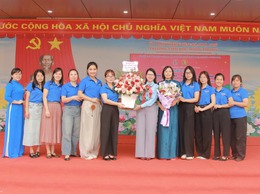 Sôi nổi ngày hội Thiếu nhi vui khỏe- Tiến bước lên đoàn tại trường Tiểu học Hồng Phong.