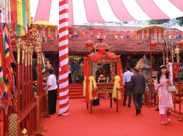 Rộn ràng không khí Lễ hội đình Khương Hạ