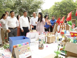 Ngày hội STEM và Công nghệ chủ đề “Công nghệ dẫn lối – kiến tạo tương lai” trường Tiểu học Vạn Phúc