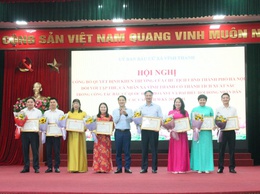 Xã Vĩnh Thanh: 5 tập thể, 8 cá nhân được UBND thành phố khen thưởng trong công tác bầu cử
