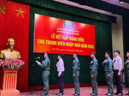 TUỔI TRẺ VĨNH HƯNG VINH DỰ ĐỨNG TRONG HÀNG NGŨ CỦA ĐẢNG - MẶT TRẬN VÀ CÁC ĐOÀN THỂ LÀ HẬU PHƯƠNG VỮNG CHẮC CHO THANH NIÊN LÊN ĐƯỜNG NHẬP NGŨ