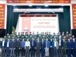 Xã Ứng Thiên gặp mặt, động viên và đưa công dân lên đường nhập ngũ và tham gia nghĩa vụ Công an nhân dân năm 2026