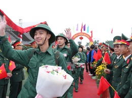  DÂN HÒA BÀN GIAO 40 TÂN BINH TẠI LỄ GIAO, NHẬN QUÂN NĂM 2026 