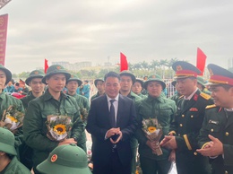 Phường Xuân Đỉnh tham gia Lễ giao nhận quân tại điểm giao quân số 5 của Thành phố