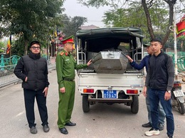 Tây Hồ ra quân ngăn chặn, xử lý vi phạm, đảm bảo vệ sinh môi trường, trật tự khu vực hồ Tây