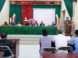 Ứng cử viên HĐND xã Ứng Thiên - Đơn vị bầu cử số 1 tiếp xúc cử tri tại thôn Thượng