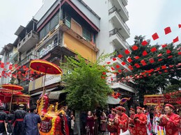 Lễ dâng hương kỷ niệm ngày hoá Đức Đại vương Trần Lựu