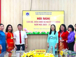 Trường THCS Hoàn Kiếm: Quyết tâm đổi mới, thực hiện tốt dân chủ ở cơ sở