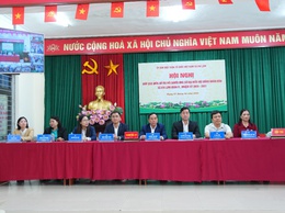 Các ứng cử viên đại biểu HĐND xã Gia Lâm tiếp xúc cử tri tại đơn vị bầu cử số 5