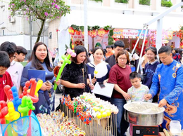 Sôi nổi Ngày hội trải nghiệm Văn hóa tại Trường THCS Xuân La