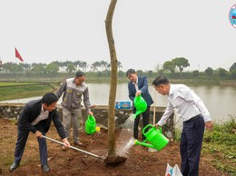 TRUNG TÂM DỊCH VỤ TỔNG HỢP XÃ HƯNG ĐẠO TỔ CHỨC HOẠT ĐỘNG TRỒNG CÂY TẠI DI TÍCH QUỐC GIA ĐẶC BIỆT ĐÌNH SO