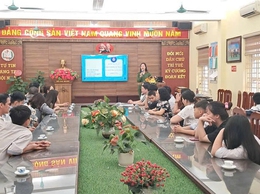 Mô hình tập huấn kỹ năng đồng hành cùng con trong độ tuổi vị thành niên tại Trường THCS Tân Lập