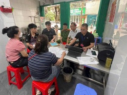 Phường Long Biên tăng cường kiểm tra, bảo đảm An toàn thực phẩm tại các cơ sở kinh doanh dịch vụ ăn uống và lễ hội xuân 2026