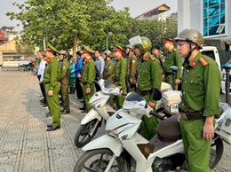 Hoài Đức quyết tâm xử lý vi phạm về trật tự an toàn giao thông, trật tự đô thị, trật tự công cộng và vệ sinh môi trường trên địa bàn.