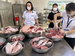 PHƯỜNG KIM LIÊN SIẾT CHẶT AN TOÀN THỰC PHẨM BẾP ĂN TRƯỜNG HỌC