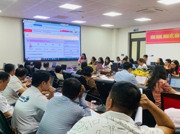 Đảng uỷ phường Tây Tựu hướng dẫn sử dụng Hệ thống thông tin giải quyết thủ tục hành chính của Đảng