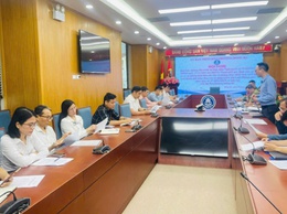 Phường Đống Đa tổ chức Hội nghị tuyên truyền, hướng dẫn các cơ sở, chủ đầu tư cam kết lộ trình khắc phục PCCC của các công trình đưa vào sử dụng trước khi Luật Phòng cháy chữa cháy số 27/2001/QH10 có hiệu lực