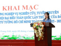 TRUNG GIÃ: TỔ CHỨC HỌC TẬP NGHỊ QUYẾT ĐẠI HỘI XIV CỦA ĐẢNG; TRIỂN KHAI CUỘC THI CHÍNH LUẬN BẢO VỆ NỀN TẢNG TƯ TƯỞNG CỦA ĐẢNG LẦN THỨ SÁU, NĂM 2026