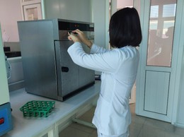 Tăng cường giám sát chất lượng thuốc, mỹ phẩm bảo đảm an toàn sức khỏe nhân dân