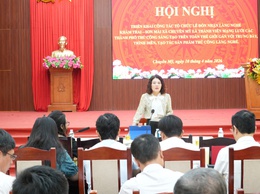 Chuyên Mỹ họp chuẩn bị cho Lễ đón nhận làng nghề khảm trai sơn mài là thành viên mạng lưới các Thành phố thủ công sáng tạo Thế giới