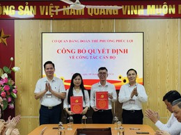 Lễ sinh hoạt dưới cờ tháng 4/2026 cơ quan Đảng, đoàn thể Phường