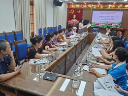 TẬP HUẤN NÂNG CAO NĂNG LỰC VÀ CHẤT LƯỢNG HOẠT ĐỘNG CHO CÁC TỔ TRƯỞNG TỔ TIẾT KIỆM VÀ VAY VỐN PHƯỜNG LÁNG