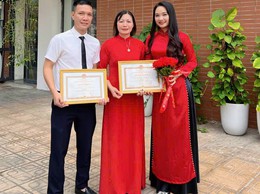 Cô giáo Nguyễn Thị Nga – giáo viên môn Giáo dục thể đạt Giải Ba tại Hội thi Giáo viên dạy giỏi cấp Tiểu học thành phố Hà Nội