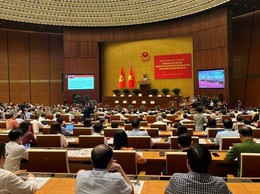 Hơn 1.000 đảng viên xã Bát Tràng tham dự hội nghị toàn quốc nghiên cứu, học tập, quán triệt và triển khai thực hiện Nghị quyết Hội nghị Trung ương 2