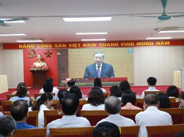 Phường Dương Nội tổ chức tiếp sóng Hội nghị toàn quốc quán triệt, triển khai thực hiện Nghị quyết Trung ương 2 (khoá XIV)