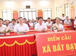 Xã Bất Bạt tham dự Hội nghị toàn quốc nghiên cứu, học tập, quán triệt và triển khai thực hiện Nghị quyết Hội nghị Trung ương 2