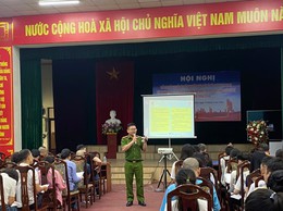 Phường Yên Hòa tổ chức tuyên truyền, vận động lắp đặt thiết bị truyền tin báo cháy đối với 941 cơ sở kinh doanh dịch vụ trên địa bàn