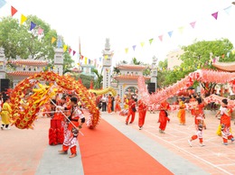 Tưng bừng lễ giao hảo hai làng: Tử Dương - Cống Xuyên